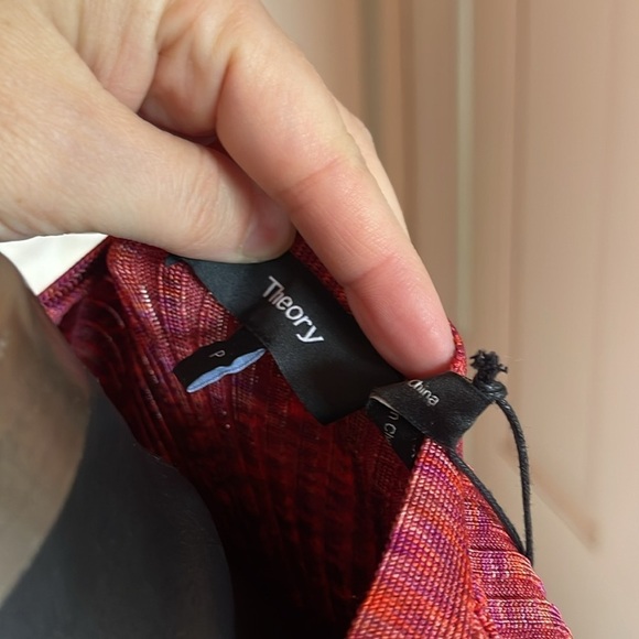 Theory viscose cardigan, sweater this could be used as a sexy dress top - Picture 8 of 10